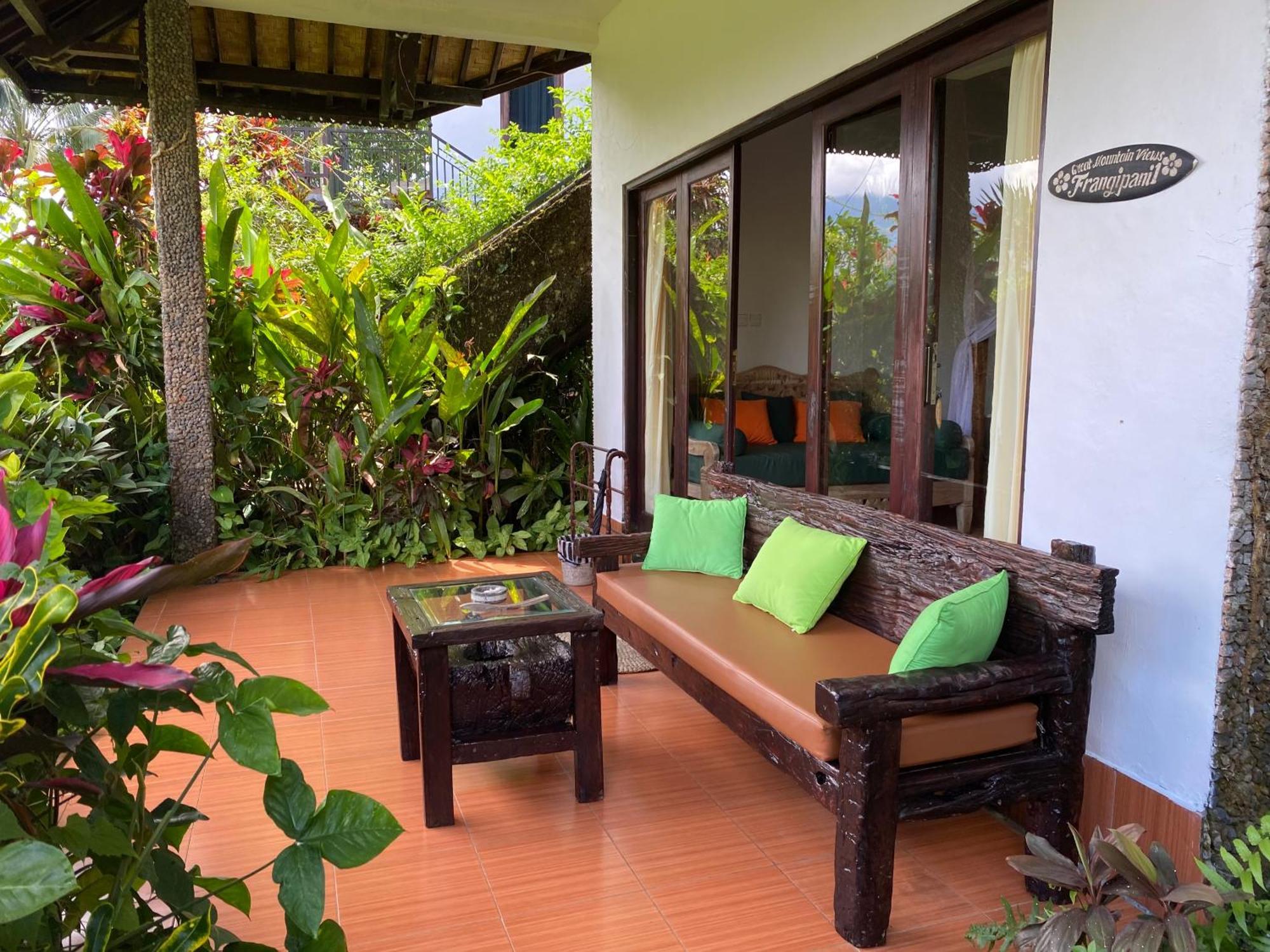 Great Mountain Views Villa Resort Selat Pokoj fotografie