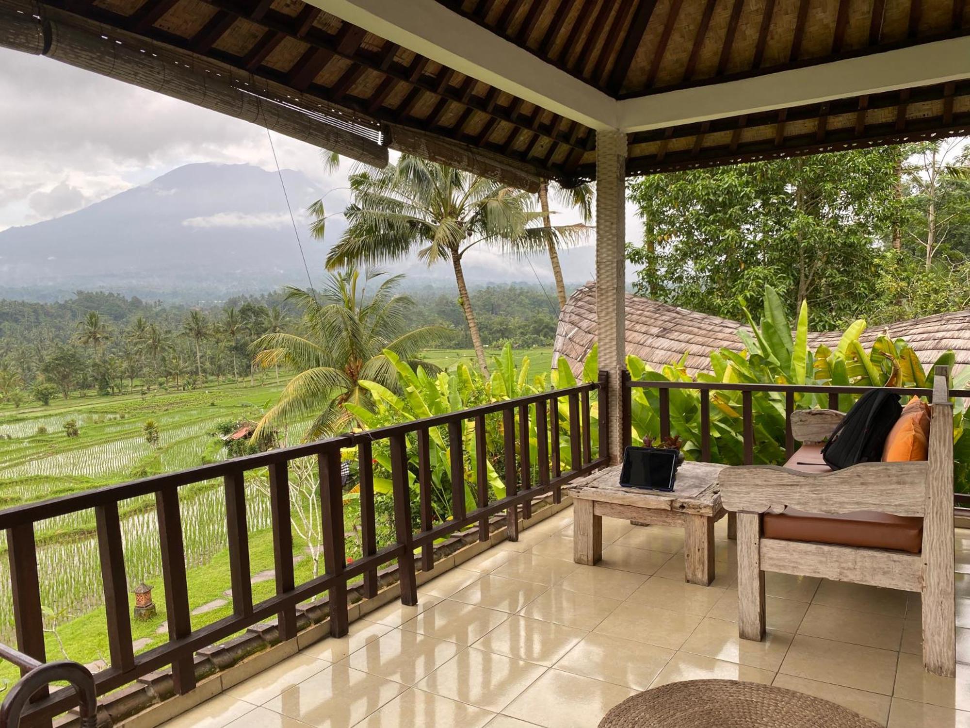 Great Mountain Views Villa Resort Selat Pokoj fotografie