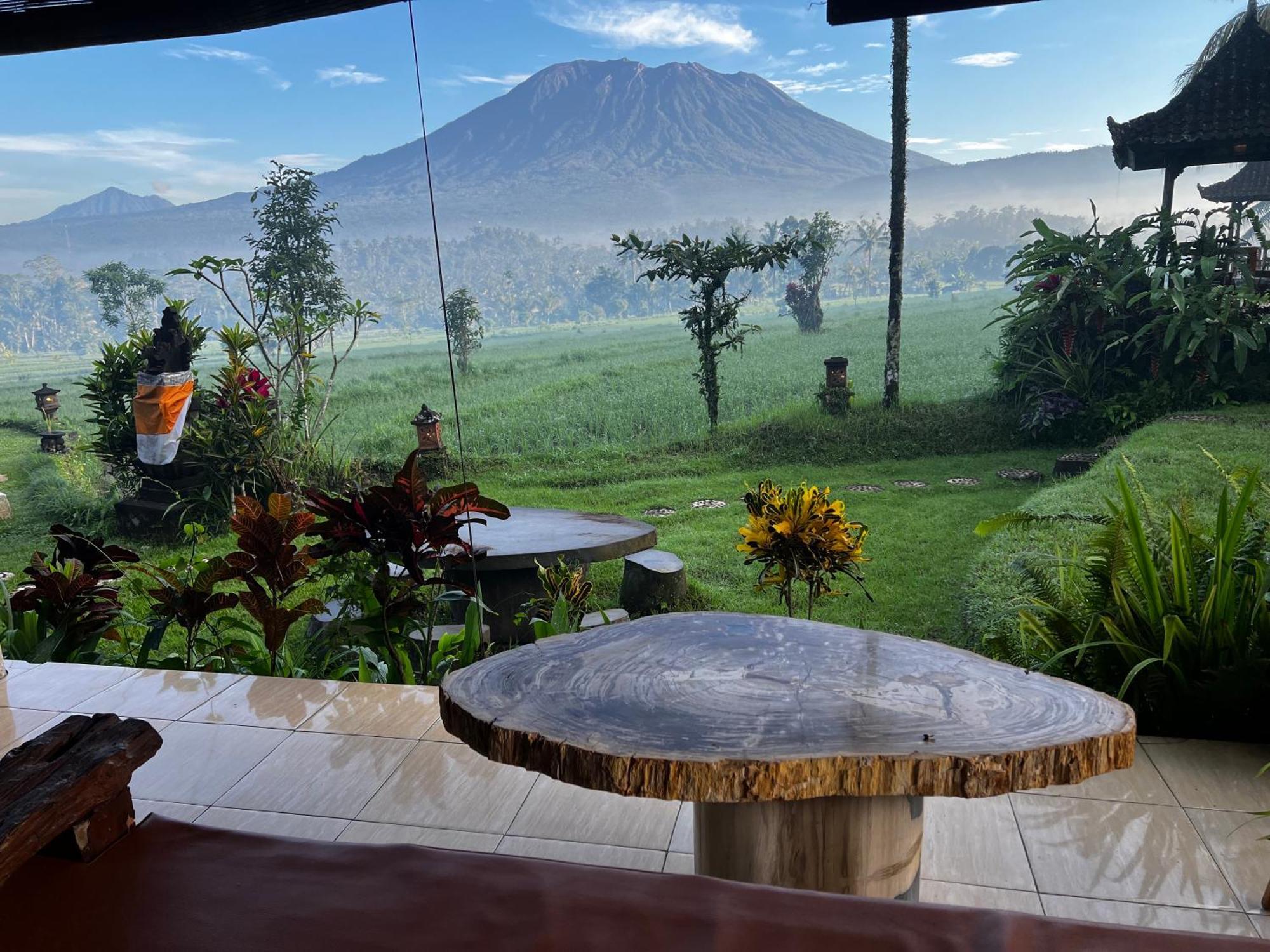 Great Mountain Views Villa Resort Selat Exteriér fotografie