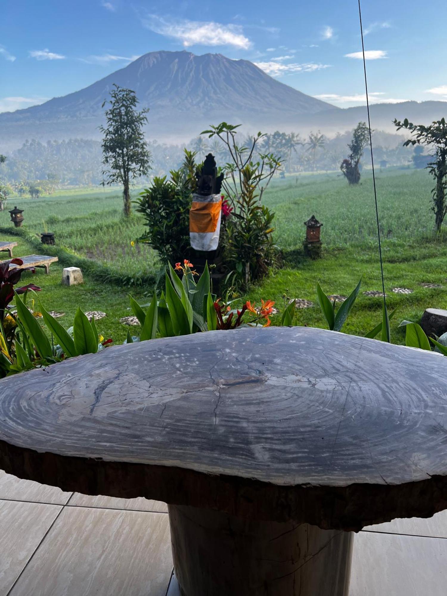 Great Mountain Views Villa Resort Selat Exteriér fotografie