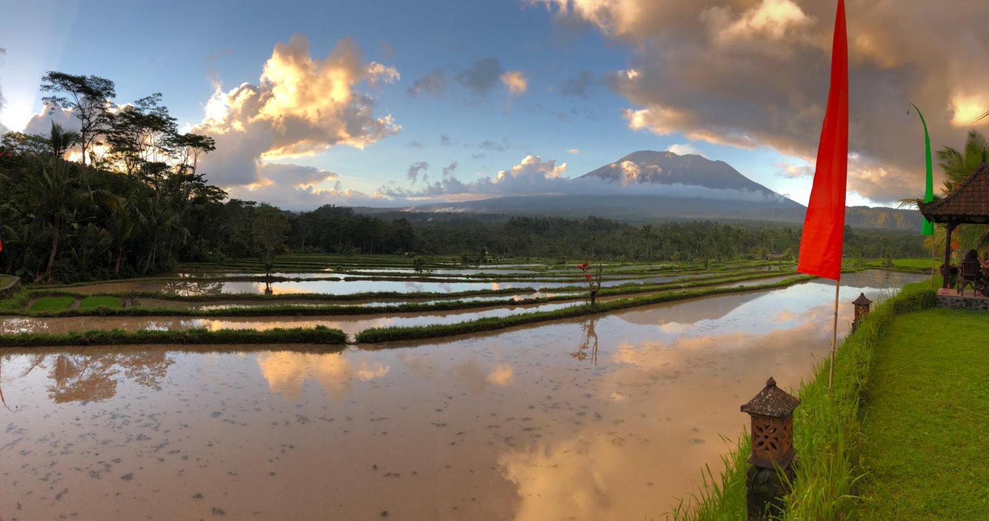 Great Mountain Views Villa Resort Selat Exteriér fotografie